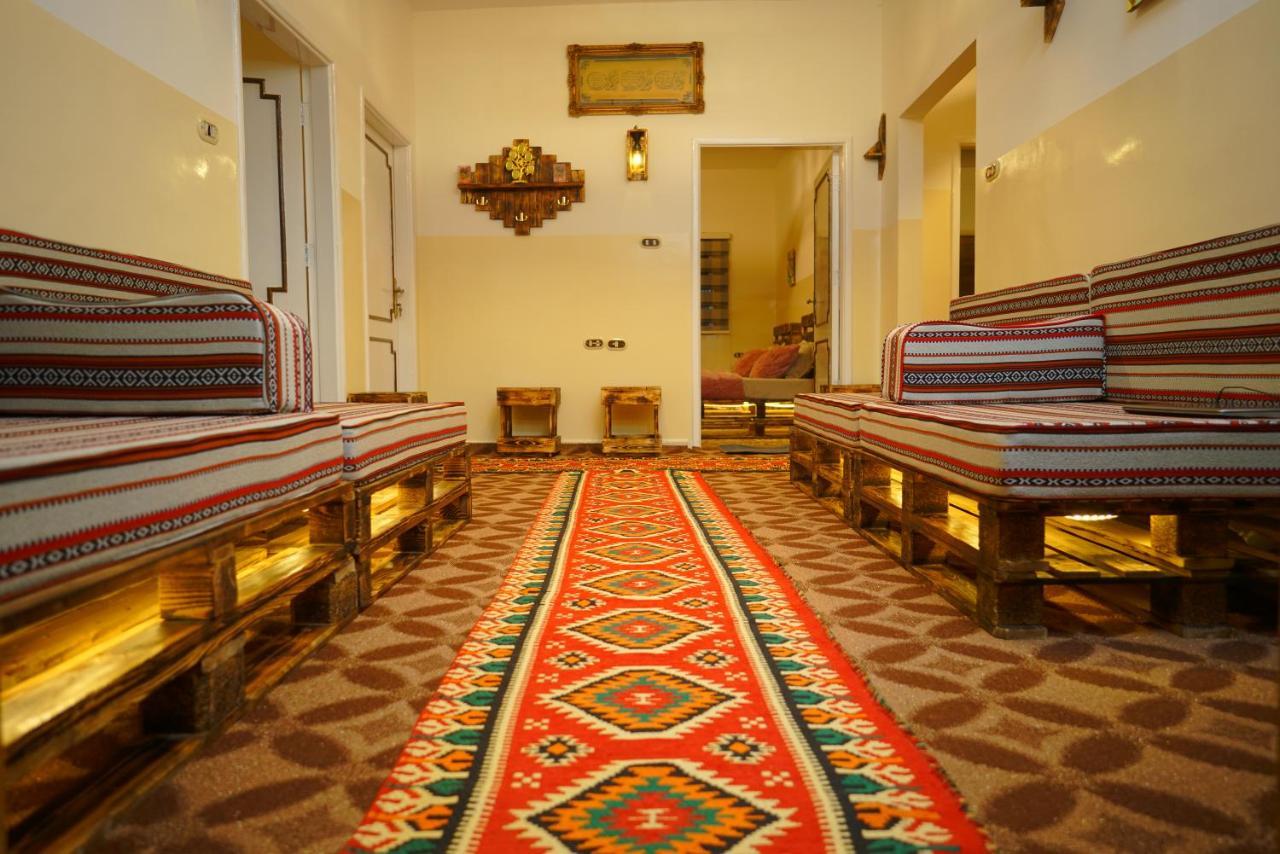 Petra Wooden House Apartment Вади Муса Екстериор снимка