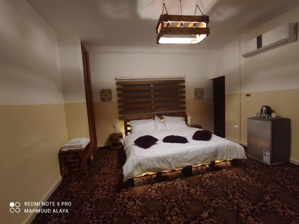 Petra Wooden House Apartment Вади Муса Екстериор снимка
