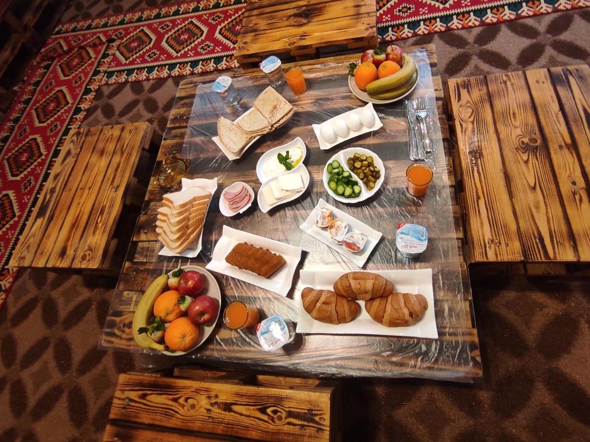 Petra Wooden House Apartment Вади Муса Екстериор снимка